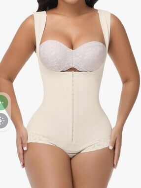 Colombian shapewere By Fajate firm Beige Sz L.